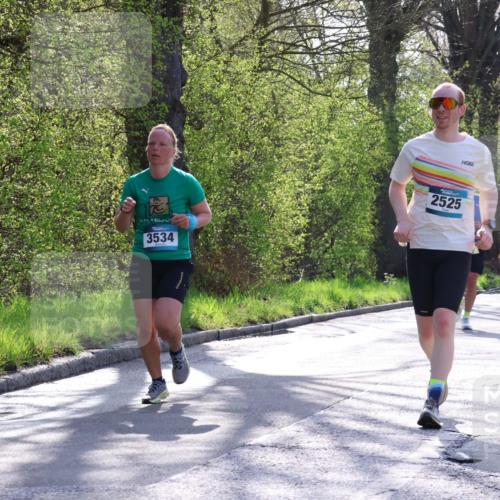 12.04.2026 - 45. Internationalen Wilhelmsburger Insellauf Yannick Fuchs http://msf.ph/oto/9486332 12.04.2026 10:30:10 Laufen 3534, 2525, 5560 meine-sportfotos.de