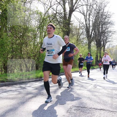 12.04.2026 - 45. Internationalen Wilhelmsburger Insellauf Yannick Fuchs http://msf.ph/oto/9486342 12.04.2026 10:36:07 Laufen 49, 4331, 4834, 5421 meine-sportfotos.de