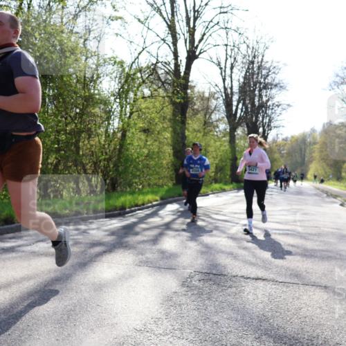 12.04.2026 - 45. Internationalen Wilhelmsburger Insellauf Yannick Fuchs http://msf.ph/oto/9486357 12.04.2026 10:36:08 Laufen 5749, 4568, 5421 meine-sportfotos.de