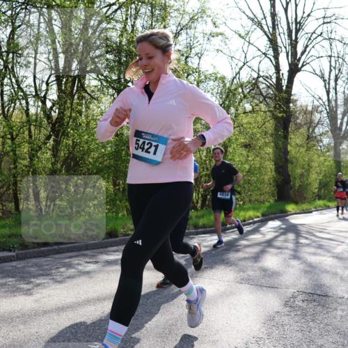 12.04.2026 - 45. Internationalen Wilhelmsburger Insellauf Yannick Fuchs http://msf.ph/oto/9486372 12.04.2026 10:36:10 Laufen 5421, 4834 meine-sportfotos.de
