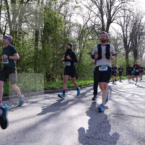 12.04.2026 - 45. Internationalen Wilhelmsburger Insellauf Yannick Fuchs http://msf.ph/oto/9486428 12.04.2026 10:36:17 Laufen 480, 3311, 5664, 3635, 3307 meine-sportfotos.de