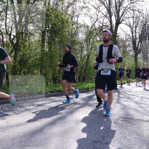 12.04.2026 - 45. Internationalen Wilhelmsburger Insellauf Yannick Fuchs http://msf.ph/oto/9486430 12.04.2026 10:36:17 Laufen 064, 3635, 3307, 4682 meine-sportfotos.de
