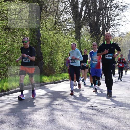 12.04.2026 - 45. Internationalen Wilhelmsburger Insellauf Yannick Fuchs http://msf.ph/oto/9486433 12.04.2026 10:30:19 Laufen 4646, 5560, 4645, 4649, 468, 3381, 4655 meine-sportfotos.de