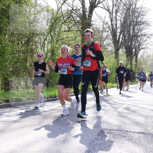 12.04.2026 - 45. Internationalen Wilhelmsburger Insellauf Yannick Fuchs http://msf.ph/oto/9486493 12.04.2026 10:30:25 Laufen 4674, 3380, 3381, 4 meine-sportfotos.de