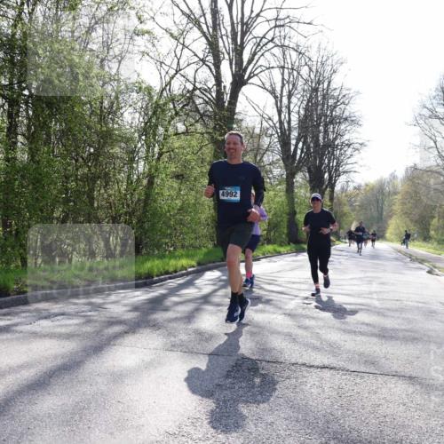 12.04.2026 - 45. Internationalen Wilhelmsburger Insellauf Yannick Fuchs http://msf.ph/oto/9486521 12.04.2026 10:36:26 Laufen 4992 meine-sportfotos.de