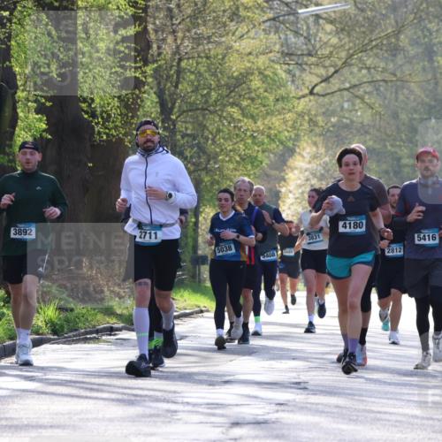 12.04.2026 - 45. Internationalen Wilhelmsburger Insellauf Yannick Fuchs http://msf.ph/oto/9486664 12.04.2026 10:30:43 Laufen 3892, 2711, 5038, 4180, 3831, 5408, 489, 2812, 5416 meine-sportfotos.de