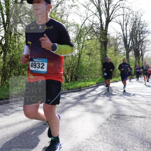 12.04.2026 - 45. Internationalen Wilhelmsburger Insellauf Yannick Fuchs http://msf.ph/oto/9486667 12.04.2026 10:36:42 Laufen 4932 meine-sportfotos.de