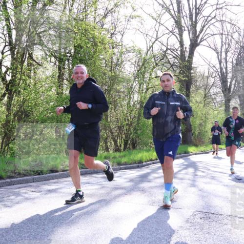 12.04.2026 - 45. Internationalen Wilhelmsburger Insellauf Yannick Fuchs http://msf.ph/oto/9486683 12.04.2026 10:36:44 Laufen 153, 2026, 2837 meine-sportfotos.de