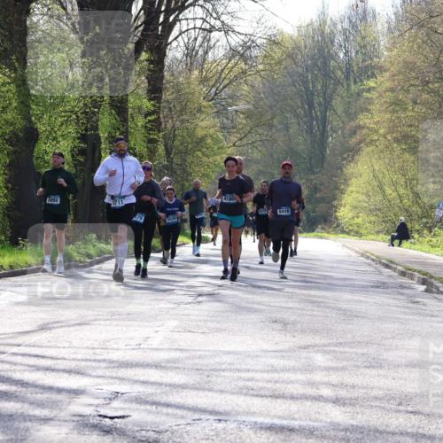 12.04.2026 - 45. Internationalen Wilhelmsburger Insellauf Yannick Fuchs http://msf.ph/oto/9486684 12.04.2026 10:30:45 Laufen 3892, 479, 5038, 4180, 2812, 5416 meine-sportfotos.de