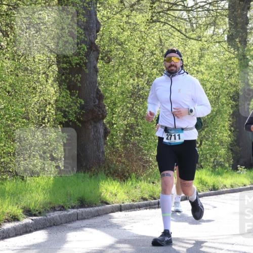12.04.2026 - 45. Internationalen Wilhelmsburger Insellauf Yannick Fuchs http://msf.ph/oto/9486714 12.04.2026 10:30:48 Laufen 2711, 79, 5038 meine-sportfotos.de