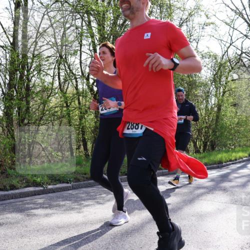 12.04.2026 - 45. Internationalen Wilhelmsburger Insellauf Yannick Fuchs http://msf.ph/oto/9486725 12.04.2026 10:36:48 Laufen 28, 2887 meine-sportfotos.de