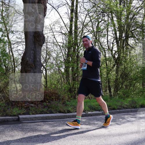 12.04.2026 - 45. Internationalen Wilhelmsburger Insellauf Yannick Fuchs http://msf.ph/oto/9486737 12.04.2026 10:36:50 Laufen  meine-sportfotos.de