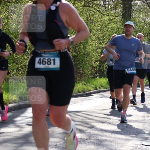 12.04.2026 - 45. Internationalen Wilhelmsburger Insellauf Yannick Fuchs http://msf.ph/oto/9486750 12.04.2026 10:36:51 Laufen 3509, 28, 4681, 5445, 30, 3332 meine-sportfotos.de