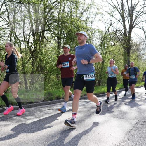 12.04.2026 - 45. Internationalen Wilhelmsburger Insellauf Yannick Fuchs http://msf.ph/oto/9486773 12.04.2026 10:36:54 Laufen 3060, 5445, 2809, 3063, 3332 meine-sportfotos.de