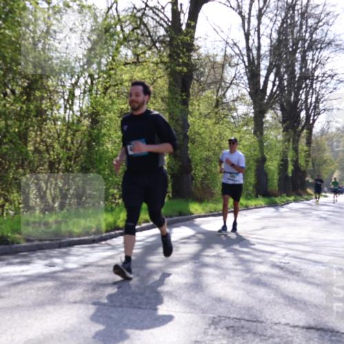 12.04.2026 - 45. Internationalen Wilhelmsburger Insellauf Yannick Fuchs http://msf.ph/oto/9486938 12.04.2026 10:31:12 Laufen  meine-sportfotos.de
