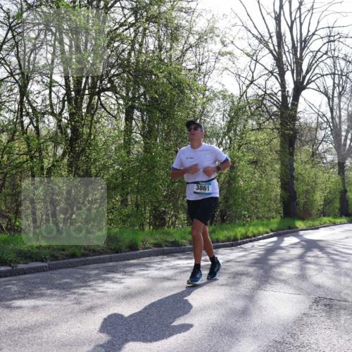 12.04.2026 - 45. Internationalen Wilhelmsburger Insellauf Yannick Fuchs http://msf.ph/oto/9486960 12.04.2026 10:31:15 Laufen 3861 meine-sportfotos.de