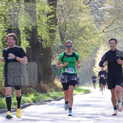 12.04.2026 - 45. Internationalen Wilhelmsburger Insellauf Yannick Fuchs http://msf.ph/oto/9486978 12.04.2026 10:31:18 Laufen 5270, 2507, 2406 meine-sportfotos.de