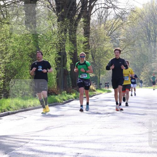 12.04.2026 - 45. Internationalen Wilhelmsburger Insellauf Yannick Fuchs http://msf.ph/oto/9486995 12.04.2026 10:31:19 Laufen 974, 5270, 1501, 2406 meine-sportfotos.de