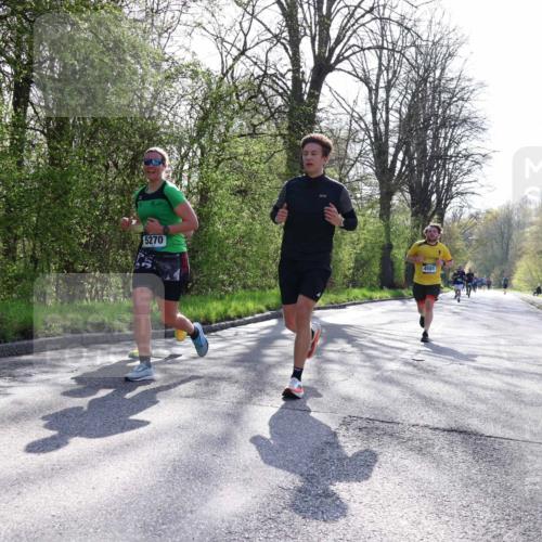 12.04.2026 - 45. Internationalen Wilhelmsburger Insellauf Yannick Fuchs http://msf.ph/oto/9487020 12.04.2026 10:31:24 Laufen 5270, 4501 meine-sportfotos.de