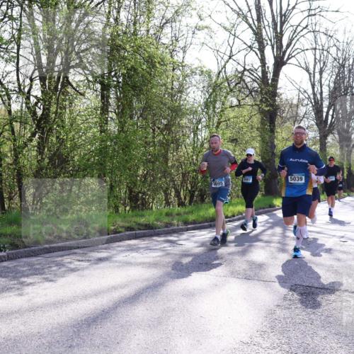 12.04.2026 - 45. Internationalen Wilhelmsburger Insellauf Yannick Fuchs http://msf.ph/oto/9487028 12.04.2026 10:37:17 Laufen 3007, 3695, 5039 meine-sportfotos.de