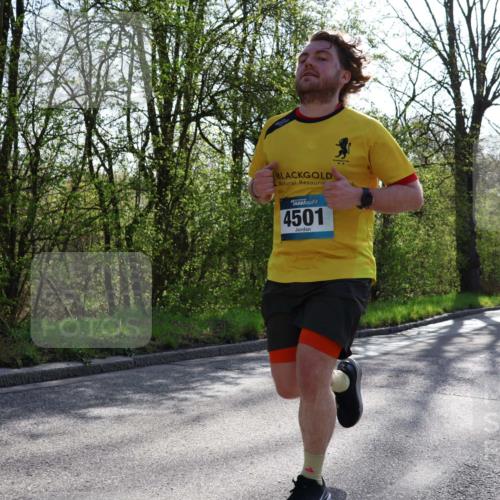 12.04.2026 - 45. Internationalen Wilhelmsburger Insellauf Yannick Fuchs http://msf.ph/oto/9487048 12.04.2026 10:31:27 Laufen 4501 meine-sportfotos.de