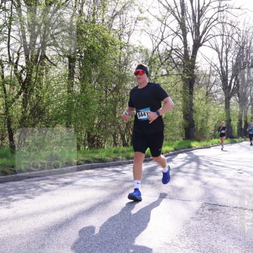 12.04.2026 - 45. Internationalen Wilhelmsburger Insellauf Yannick Fuchs http://msf.ph/oto/9487065 12.04.2026 10:37:20 Laufen 544 meine-sportfotos.de