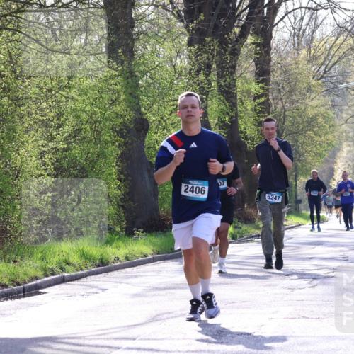 12.04.2026 - 45. Internationalen Wilhelmsburger Insellauf Yannick Fuchs http://msf.ph/oto/9487081 12.04.2026 10:31:31 Laufen 2406, 07, 5247, 2065 meine-sportfotos.de