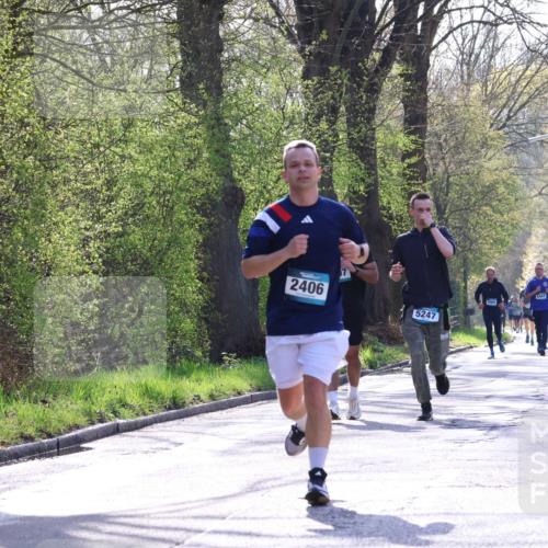 12.04.2026 - 45. Internationalen Wilhelmsburger Insellauf Yannick Fuchs http://msf.ph/oto/9487083 12.04.2026 10:31:31 Laufen 2406, 5247, 5442 meine-sportfotos.de
