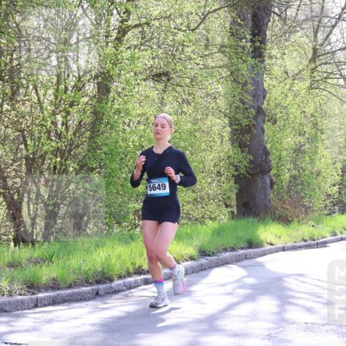 12.04.2026 - 45. Internationalen Wilhelmsburger Insellauf Yannick Fuchs http://msf.ph/oto/9487099 12.04.2026 10:37:23 Laufen 5649, 4866 meine-sportfotos.de