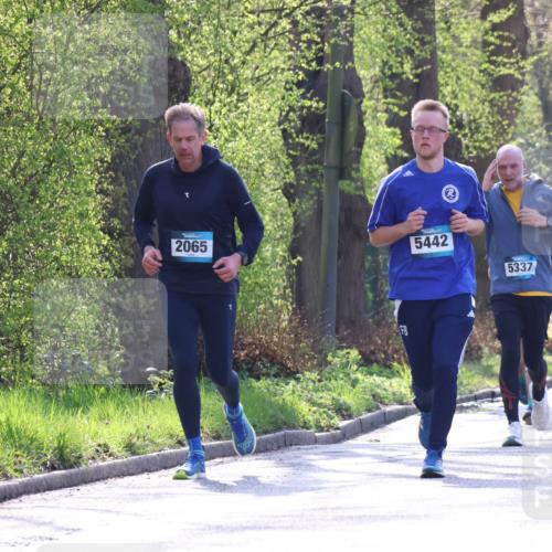 12.04.2026 - 45. Internationalen Wilhelmsburger Insellauf Yannick Fuchs http://msf.ph/oto/9487183 12.04.2026 10:31:42 Laufen 2065, 5442, 5337 meine-sportfotos.de