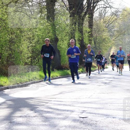 12.04.2026 - 45. Internationalen Wilhelmsburger Insellauf Yannick Fuchs http://msf.ph/oto/9487190 12.04.2026 10:31:43 Laufen 2065, 5442, 5337, 2724, 4483 meine-sportfotos.de