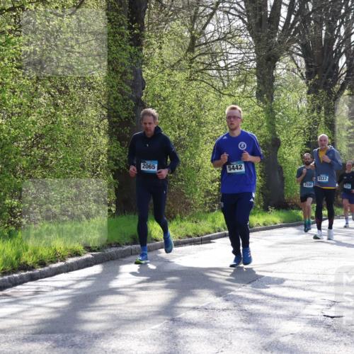 12.04.2026 - 45. Internationalen Wilhelmsburger Insellauf Yannick Fuchs http://msf.ph/oto/9487220 12.04.2026 10:31:46 Laufen 2065, 5442, 2500, 5337, 2724 meine-sportfotos.de