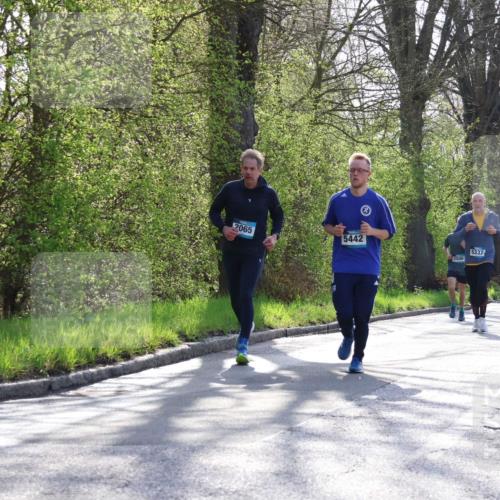12.04.2026 - 45. Internationalen Wilhelmsburger Insellauf Yannick Fuchs http://msf.ph/oto/9487224 12.04.2026 10:31:47 Laufen 2065, 5442, 2500, 5337, 4483 meine-sportfotos.de