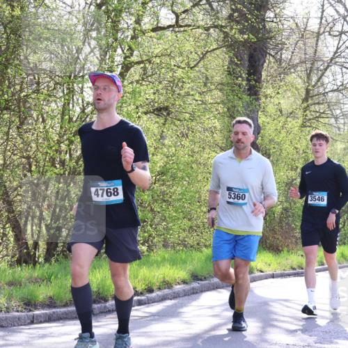 12.04.2026 - 45. Internationalen Wilhelmsburger Insellauf Yannick Fuchs http://msf.ph/oto/9487266 12.04.2026 10:37:38 Laufen 4768, 5360, 3546, 3363 meine-sportfotos.de