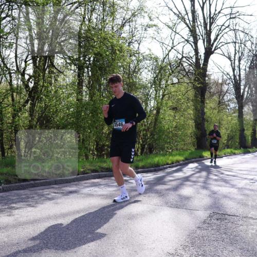 12.04.2026 - 45. Internationalen Wilhelmsburger Insellauf Yannick Fuchs http://msf.ph/oto/9487297 12.04.2026 10:37:41 Laufen 360, 3546, 3186 meine-sportfotos.de