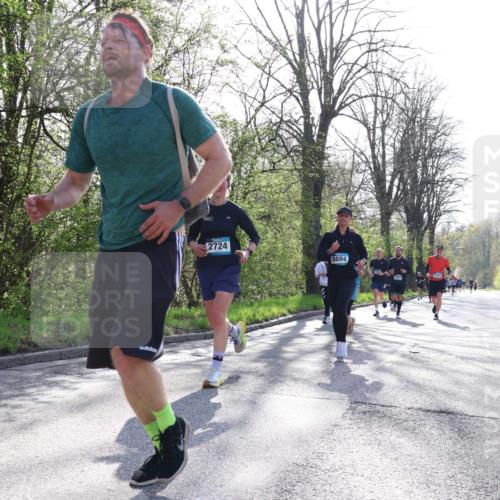 12.04.2026 - 45. Internationalen Wilhelmsburger Insellauf Yannick Fuchs http://msf.ph/oto/9487300 12.04.2026 10:31:55 Laufen 2724, 5654, 2263 meine-sportfotos.de