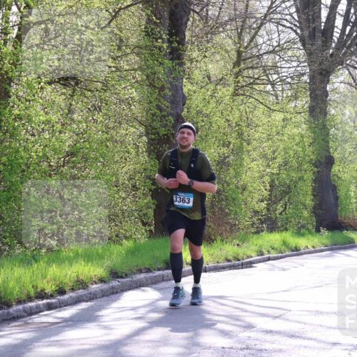 12.04.2026 - 45. Internationalen Wilhelmsburger Insellauf Yannick Fuchs http://msf.ph/oto/9487304 12.04.2026 10:37:41 Laufen 3363, 3186 meine-sportfotos.de