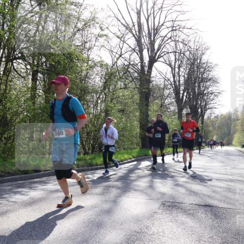 12.04.2026 - 45. Internationalen Wilhelmsburger Insellauf Yannick Fuchs http://msf.ph/oto/9487315 12.04.2026 10:31:57 Laufen 2869, 302, 2262, 2263 meine-sportfotos.de