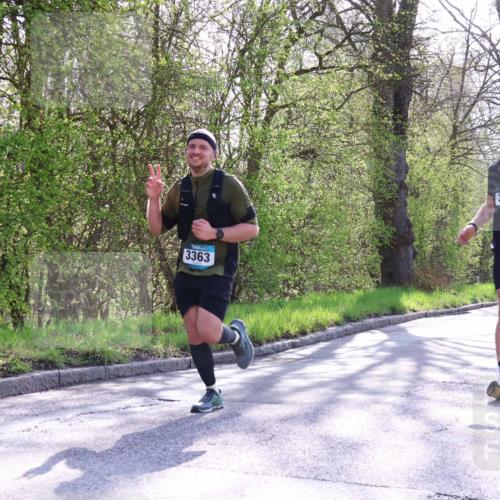 12.04.2026 - 45. Internationalen Wilhelmsburger Insellauf Yannick Fuchs http://msf.ph/oto/9487323 12.04.2026 10:37:43 Laufen 3363, 3186 meine-sportfotos.de