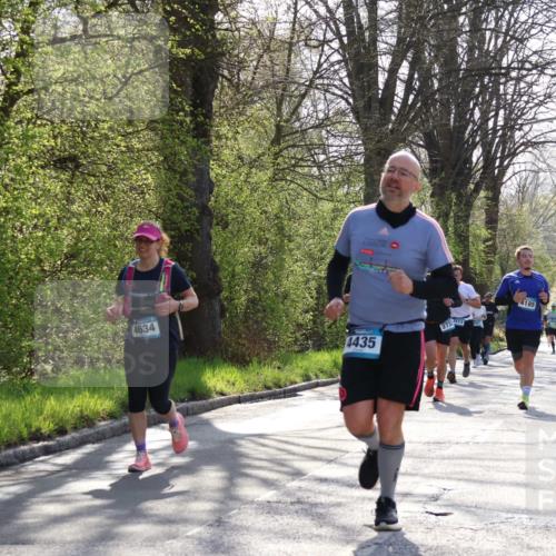 12.04.2026 - 45. Internationalen Wilhelmsburger Insellauf Yannick Fuchs http://msf.ph/oto/9487373 12.04.2026 10:37:50 Laufen 4634, 4435, 273715, 4185, 217 meine-sportfotos.de