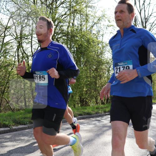 12.04.2026 - 45. Internationalen Wilhelmsburger Insellauf Yannick Fuchs http://msf.ph/oto/9487433 12.04.2026 10:37:55 Laufen 4185, 2170 meine-sportfotos.de