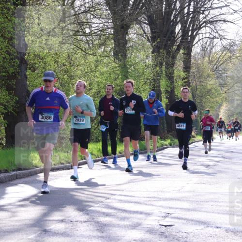 12.04.2026 - 45. Internationalen Wilhelmsburger Insellauf Yannick Fuchs http://msf.ph/oto/9487445 12.04.2026 10:32:11 Laufen 3086, 2039, 309, 4615, 5705 meine-sportfotos.de