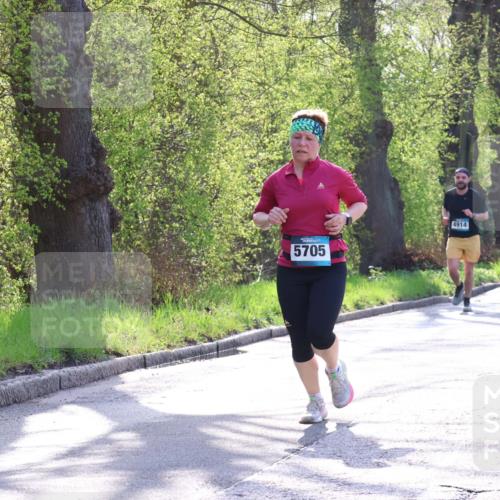 12.04.2026 - 45. Internationalen Wilhelmsburger Insellauf Yannick Fuchs http://msf.ph/oto/9487508 12.04.2026 10:32:17 Laufen 5705, 4914 meine-sportfotos.de