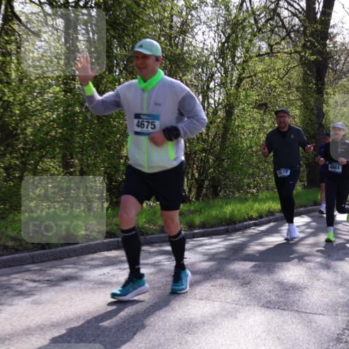 12.04.2026 - 45. Internationalen Wilhelmsburger Insellauf Yannick Fuchs http://msf.ph/oto/9487535 12.04.2026 10:38:05 Laufen 4675, 4661 meine-sportfotos.de