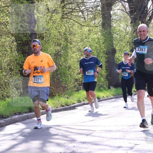 12.04.2026 - 45. Internationalen Wilhelmsburger Insellauf Yannick Fuchs http://msf.ph/oto/9487576 12.04.2026 10:38:10 Laufen 42, 2371, 5033, 5041, 3357 meine-sportfotos.de