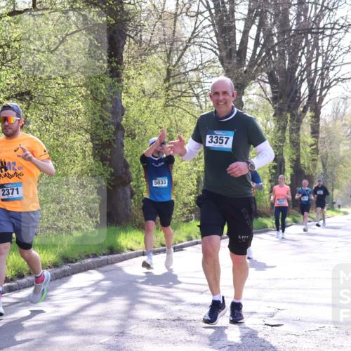 12.04.2026 - 45. Internationalen Wilhelmsburger Insellauf Yannick Fuchs http://msf.ph/oto/9487591 12.04.2026 10:38:11 Laufen 2371, 5033, 3357, 2655 meine-sportfotos.de