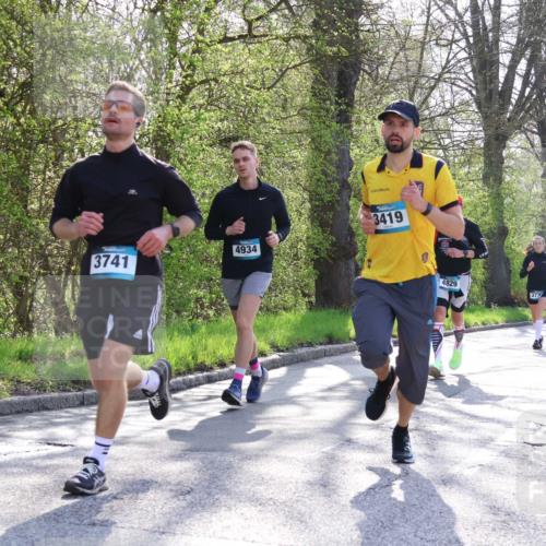 12.04.2026 - 45. Internationalen Wilhelmsburger Insellauf Yannick Fuchs http://msf.ph/oto/9487611 12.04.2026 10:32:30 Laufen 3741, 4934, 3419, 4829, 377, 5751 meine-sportfotos.de