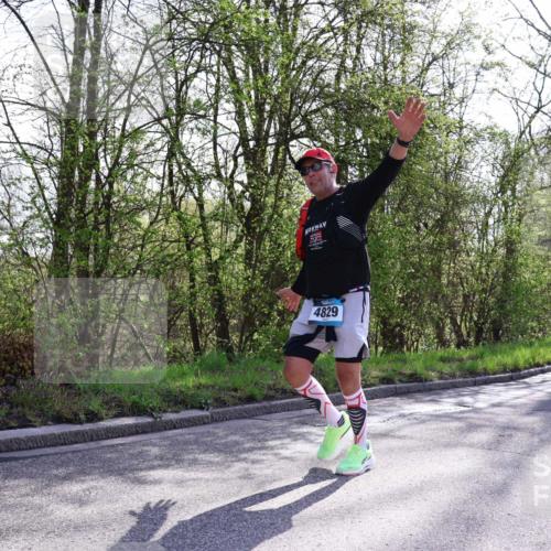 12.04.2026 - 45. Internationalen Wilhelmsburger Insellauf Yannick Fuchs http://msf.ph/oto/9487648 12.04.2026 10:32:33 Laufen 4829, 3779, 940 meine-sportfotos.de