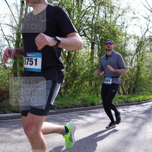 12.04.2026 - 45. Internationalen Wilhelmsburger Insellauf Yannick Fuchs http://msf.ph/oto/9487693 12.04.2026 10:32:37 Laufen 5751, 565 meine-sportfotos.de
