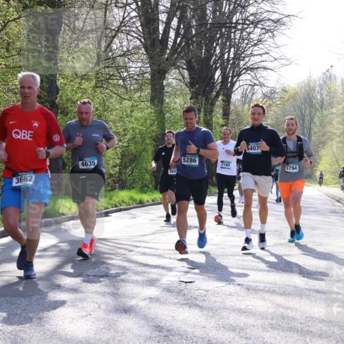 12.04.2026 - 45. Internationalen Wilhelmsburger Insellauf Yannick Fuchs http://msf.ph/oto/9487810 12.04.2026 10:32:49 Laufen 3662, 4635, 569, 5286, 2189, 5407, 5794 meine-sportfotos.de